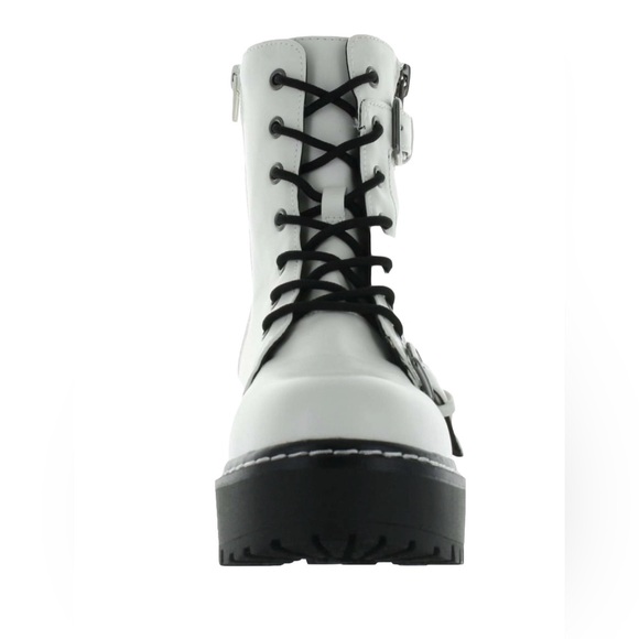 Wild Pair Womens Arriele Leather white Ankle Boots size 10M new - Picture 3 of 10